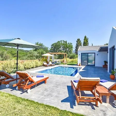 Oras Corfu Tomas By Villa *